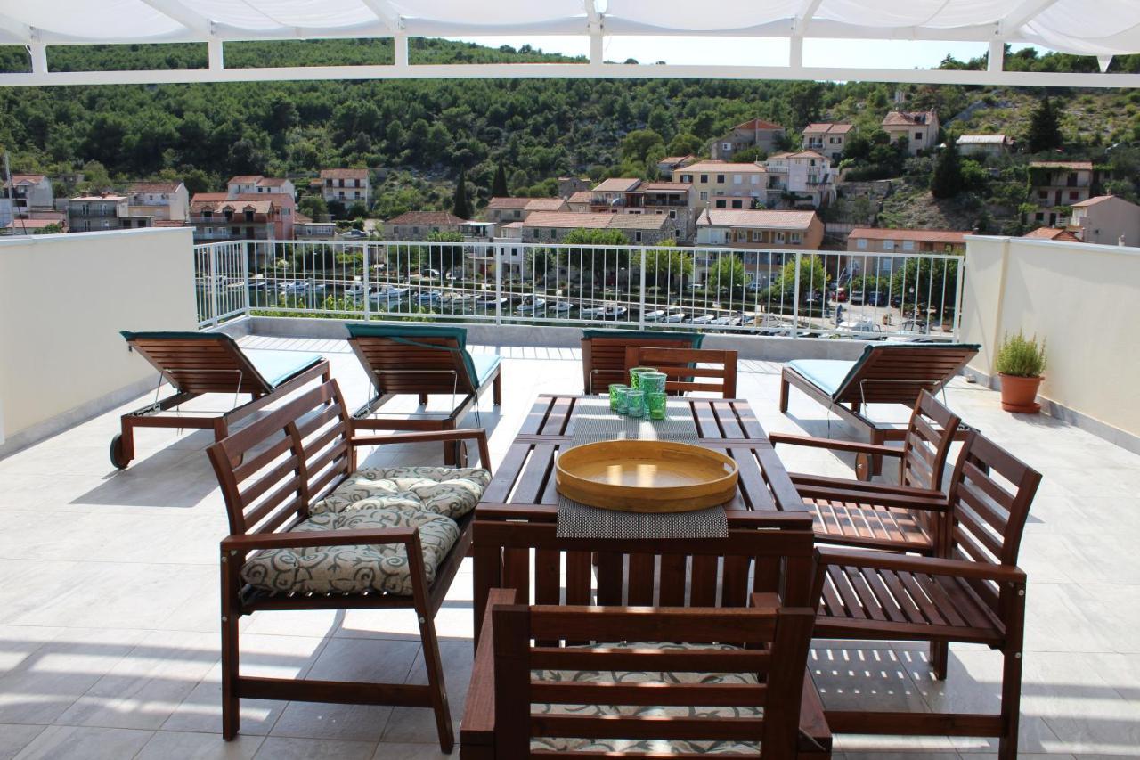Apartments Ivan Zaton Zaton  ภายนอก รูปภาพ