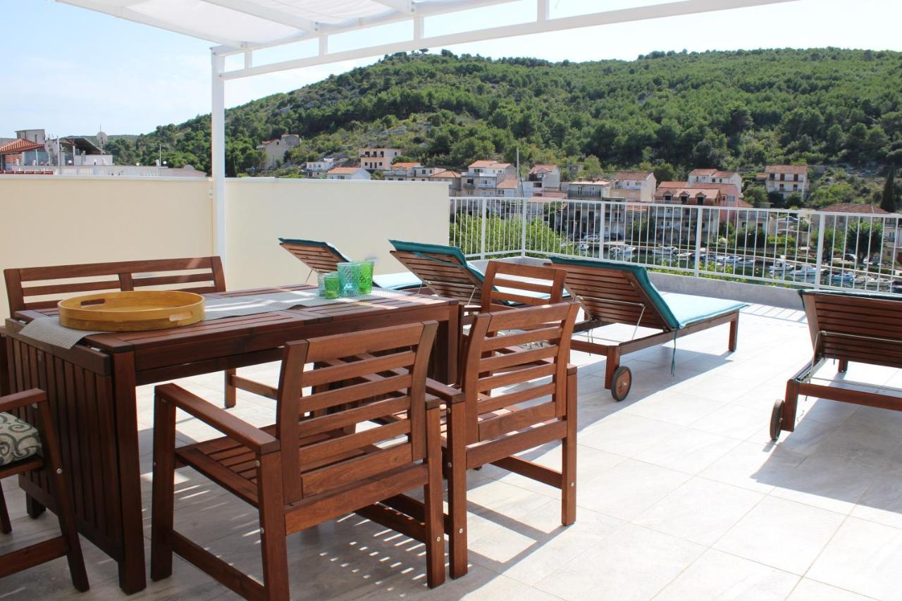 Apartments Ivan Zaton Zaton  ภายนอก รูปภาพ