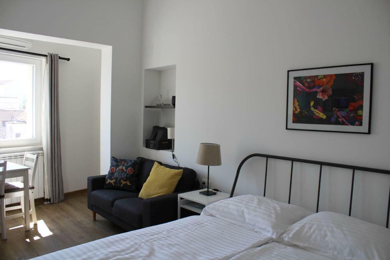 Apartments Ivan Zaton Zaton  ภายนอก รูปภาพ