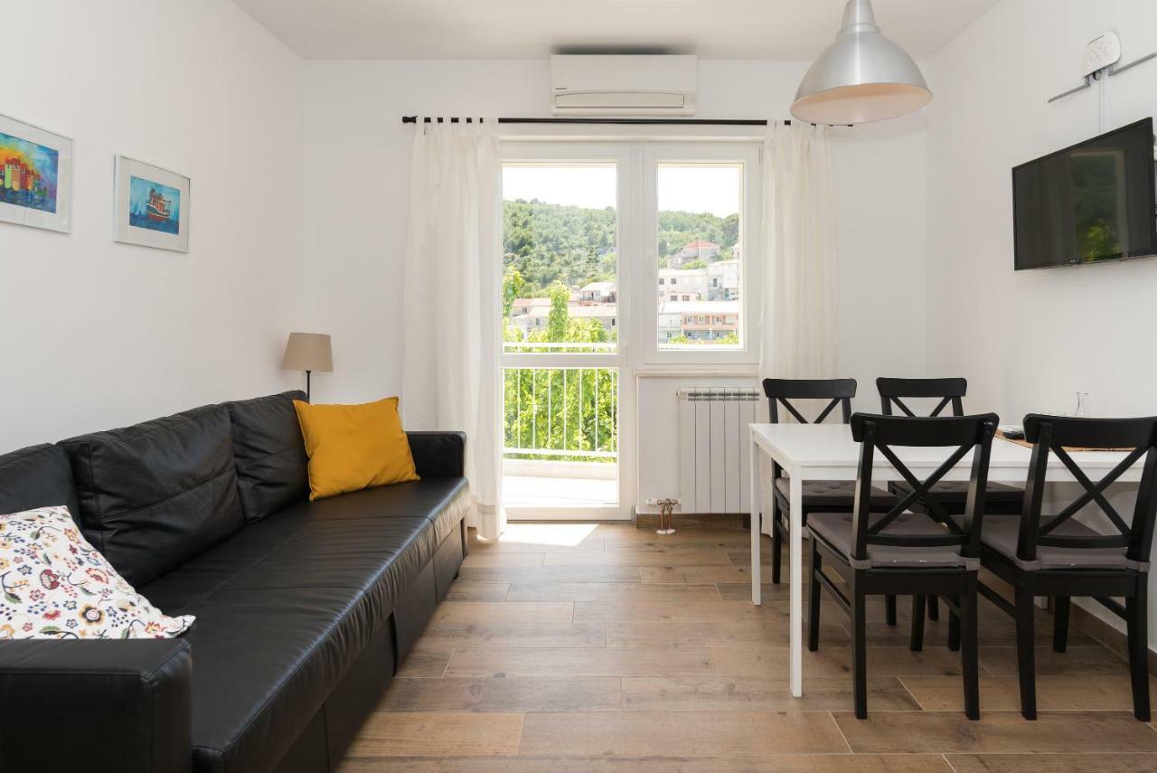 Apartments Ivan Zaton Zaton  ภายนอก รูปภาพ