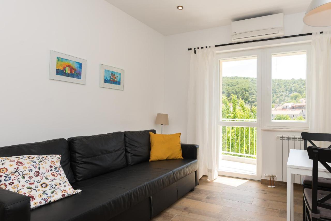 Apartments Ivan Zaton Zaton  ภายนอก รูปภาพ